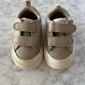 Gray H&M Baby sneaker